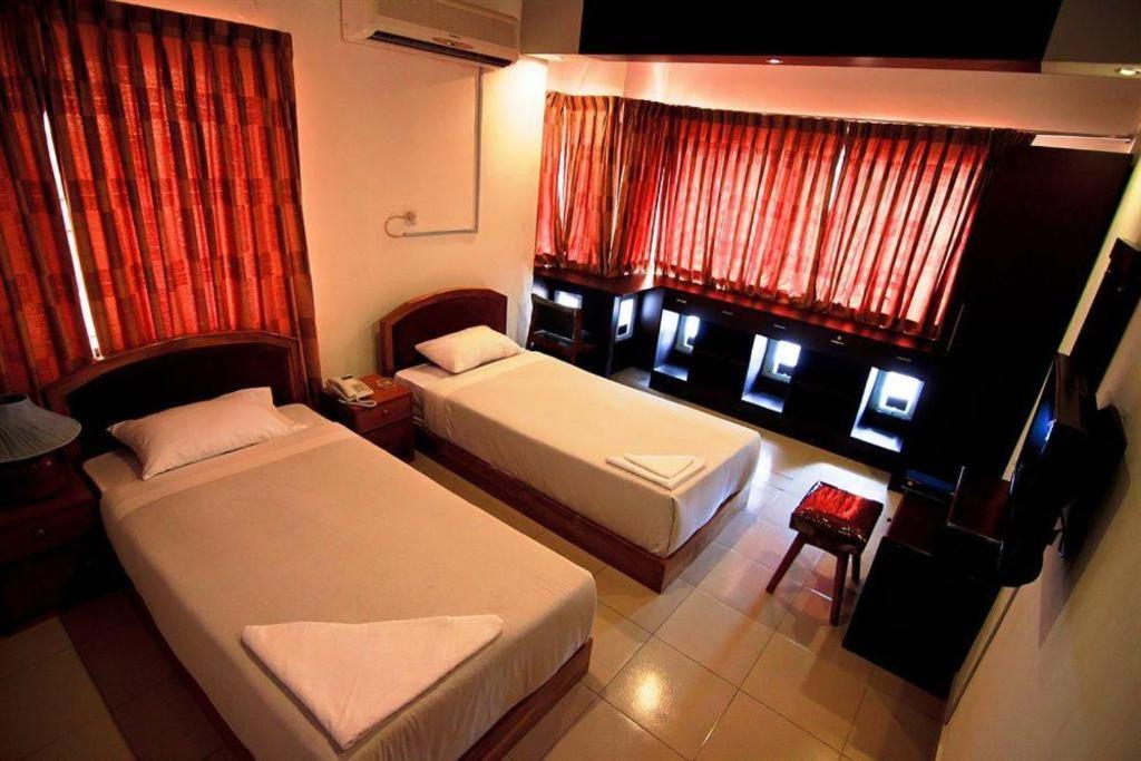 Tropical Daisy Hotel Dhaka Exterior photo