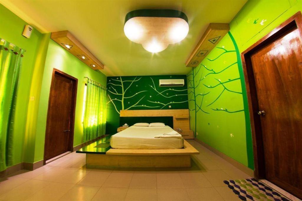 Tropical Daisy Hotel Dhaka Exterior photo