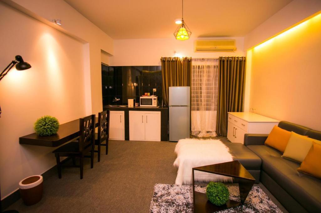 Tropical Daisy Hotel Dhaka Exterior photo
