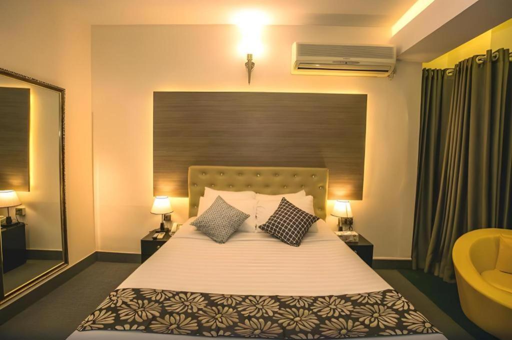 Tropical Daisy Hotel Dhaka Exterior photo